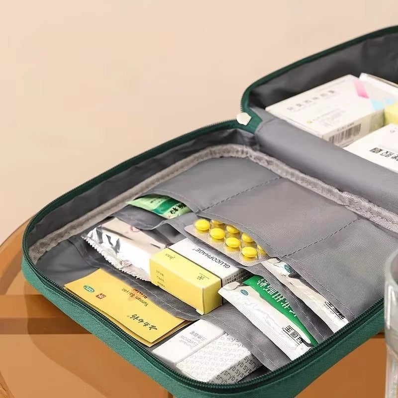 Portable Waterproof Medical Storage Bag – First Aid Organizer